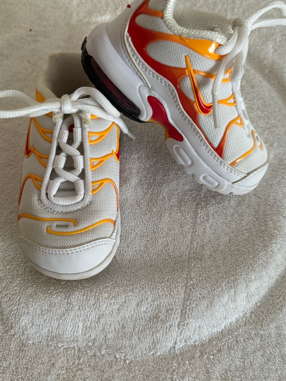 Nike Kids Sneakers - White with Orange & Red Details